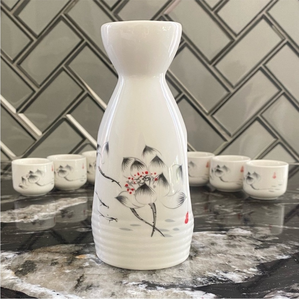 Sake Set - 7 Pieces